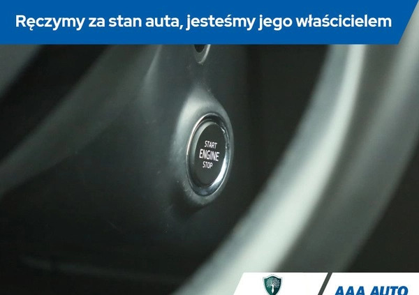 Skoda Superb cena 60000 przebieg: 182105, rok produkcji 2015 z Tarnobrzeg małe 277